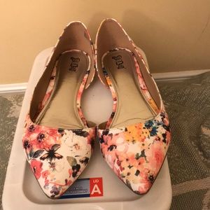 Floral flats